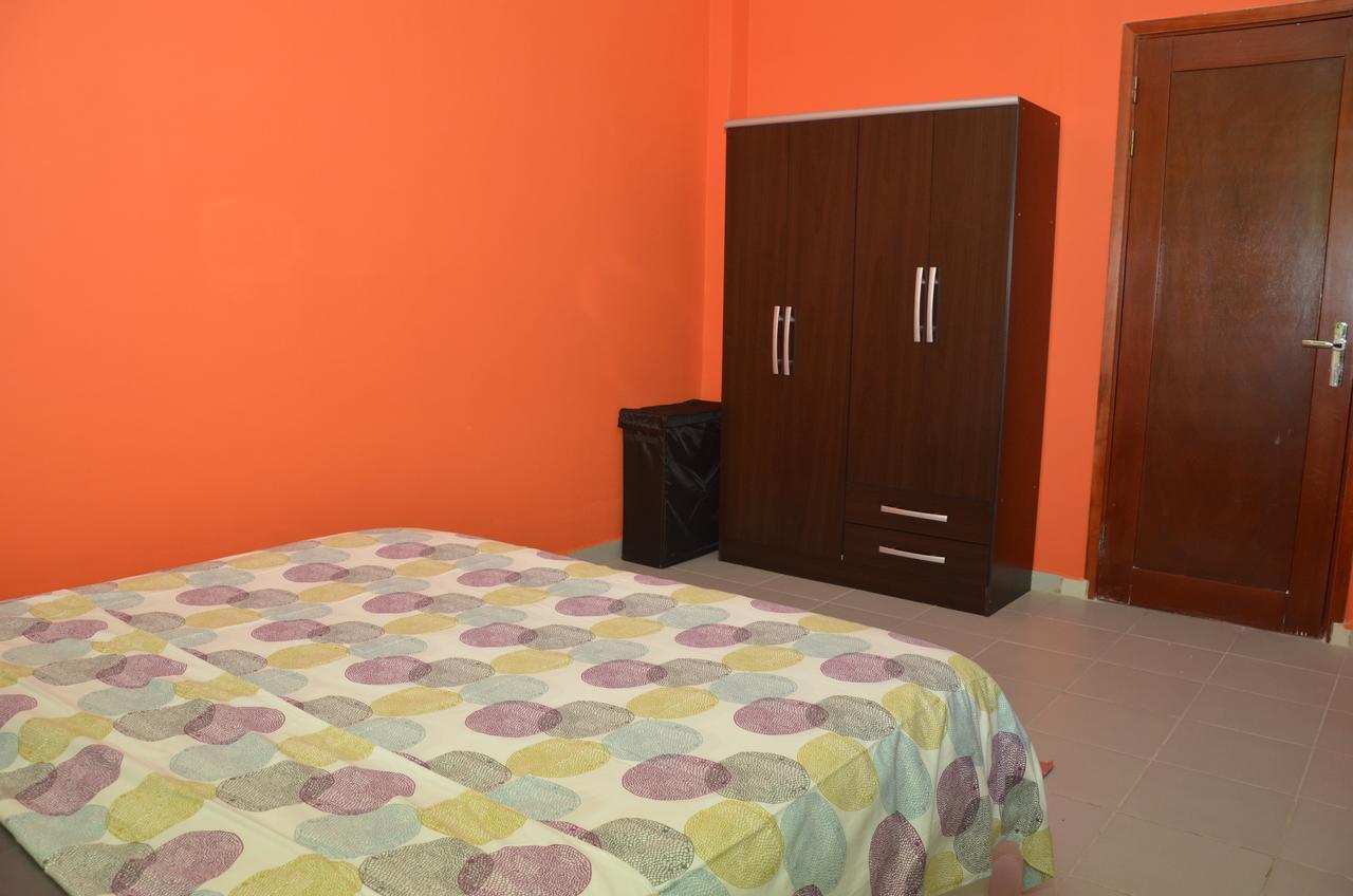 Le Buffle Noir Appart D'Hotes Douala Exterior foto