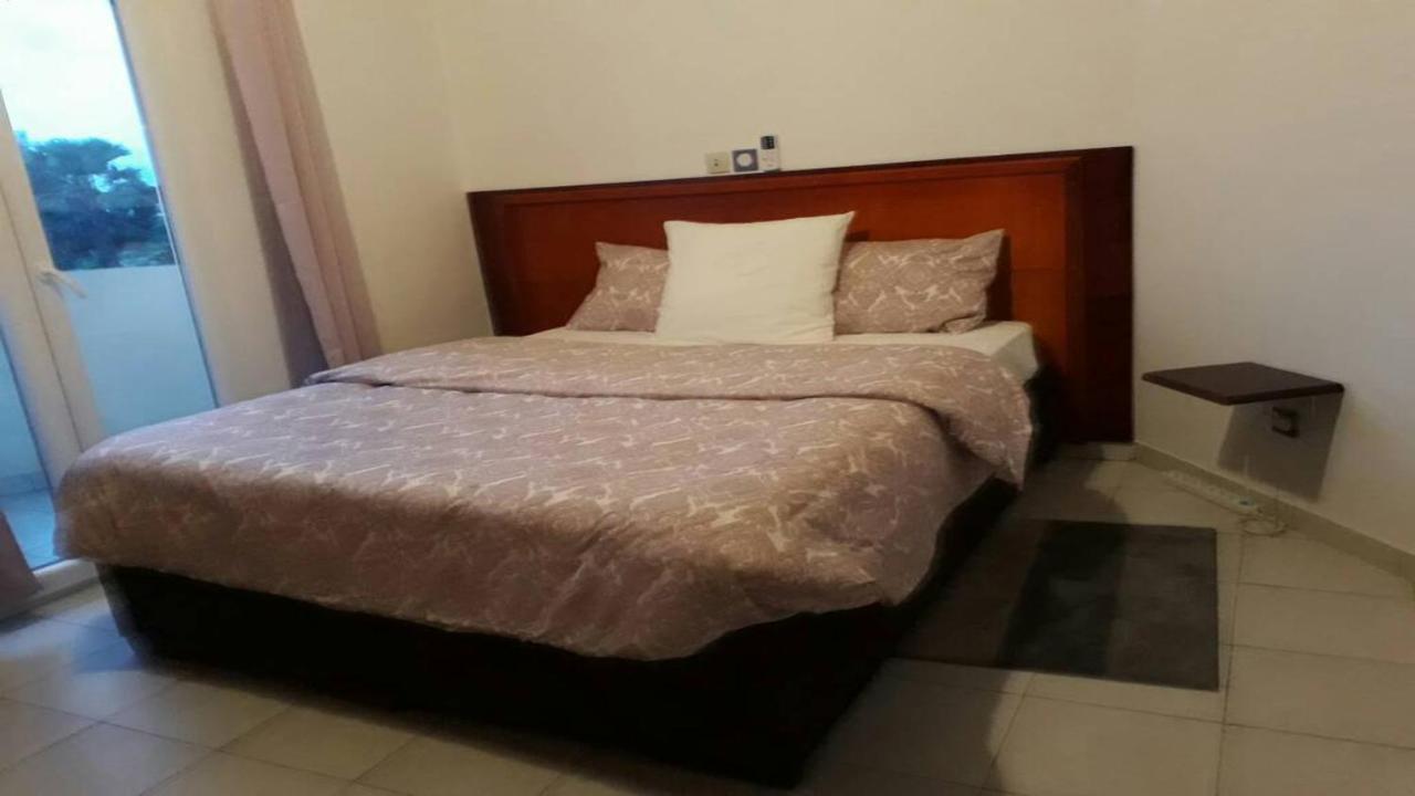 Le Buffle Noir Appart D'Hotes Douala Exterior foto